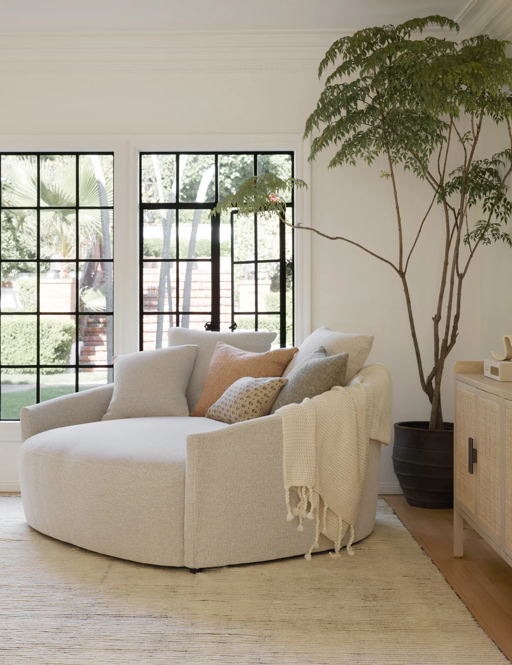 Kaila Media Lounger - AYG Home Service