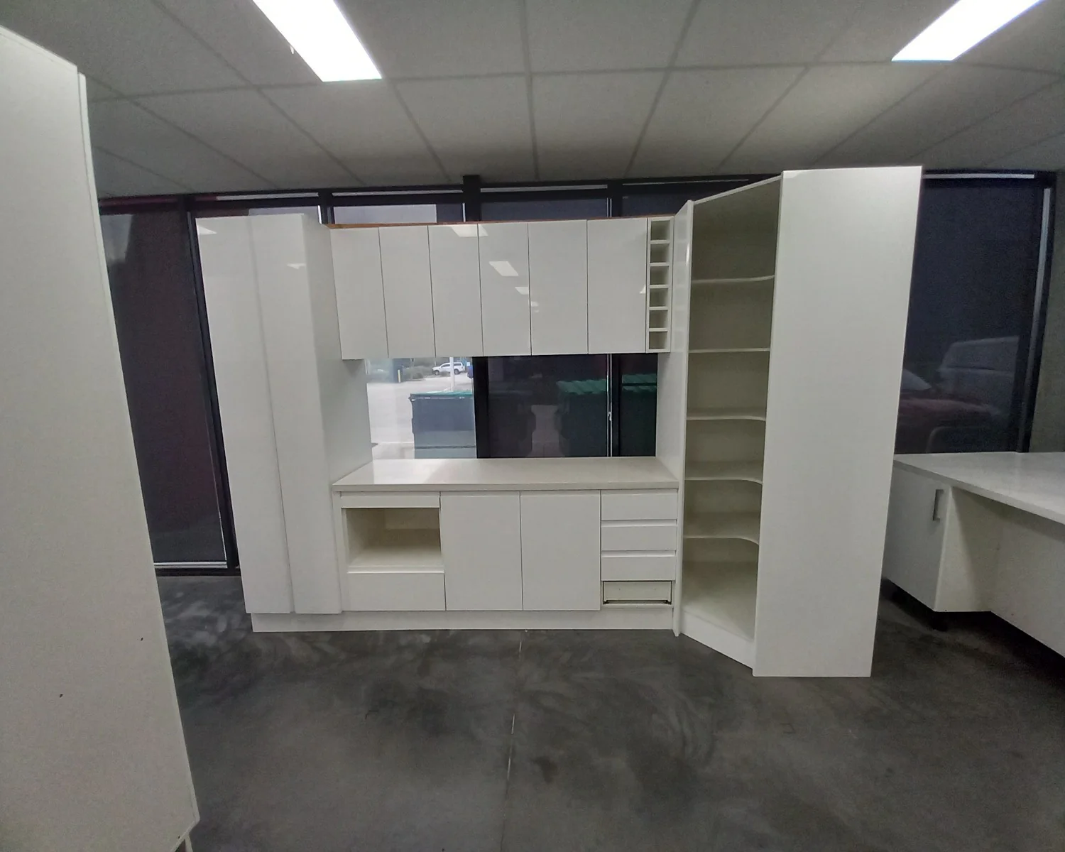 Complete kitchen cabinet pantry flat pack kitchen - AYG Home Service