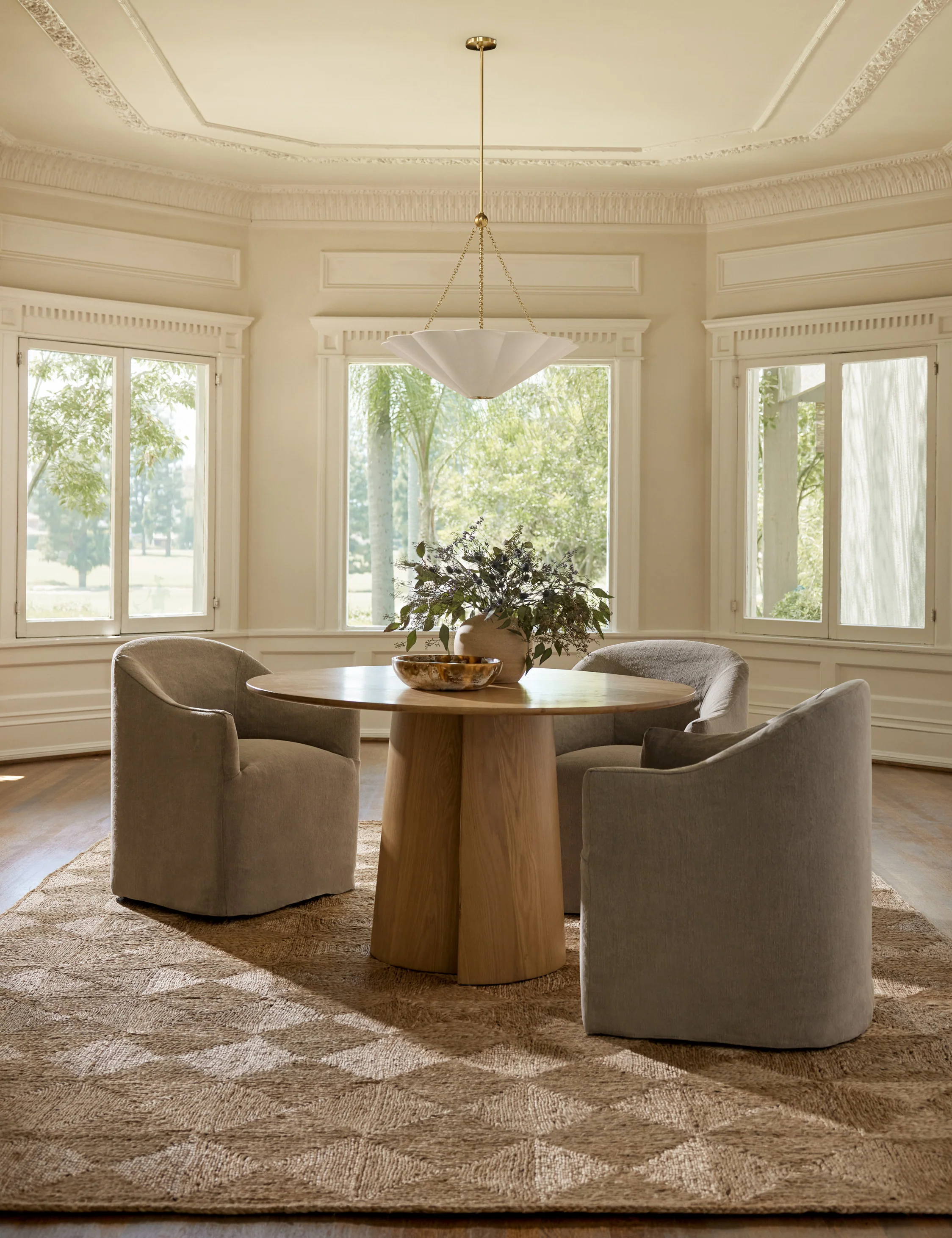 Pau Round Dining Table - AYG Home Service