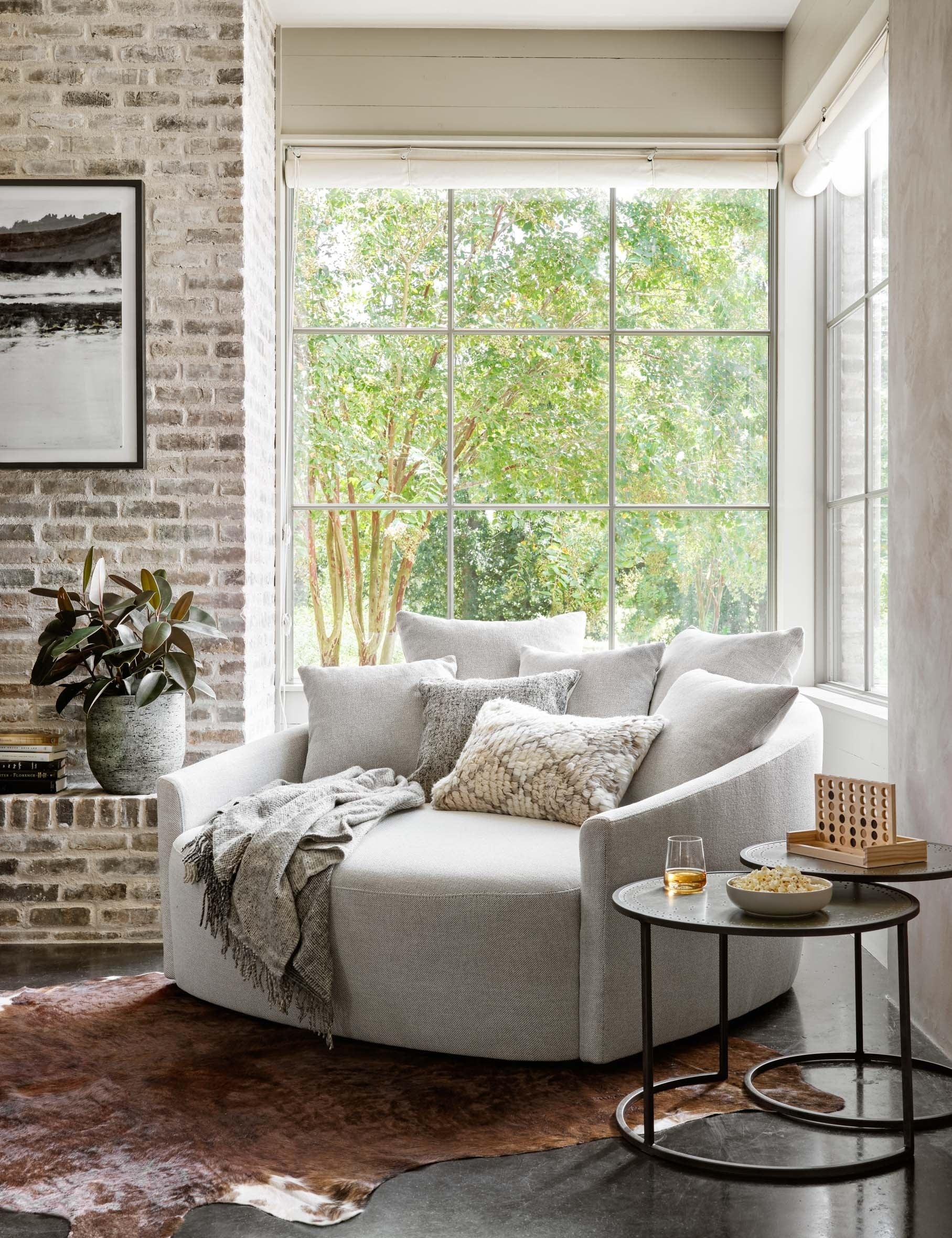 Kaila Media Lounger - AYG Home Service